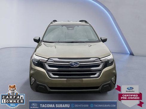 Certified 2025 Subaru Forester Premium AWD/4WD image 8