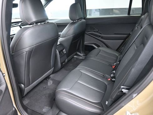 New 2026 Jeep Cherokee Limited image 12