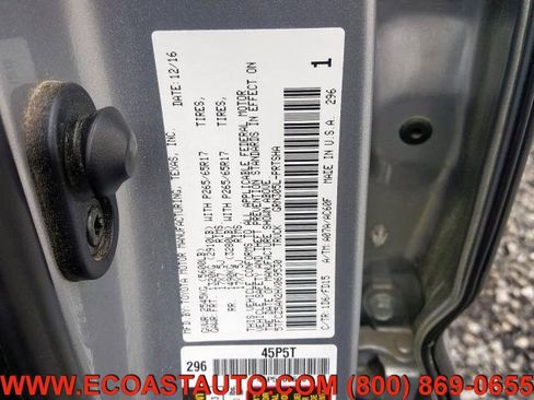 Used 2017 Toyota Tacoma TRD Sport w/ Tow Package (A/T) image 10