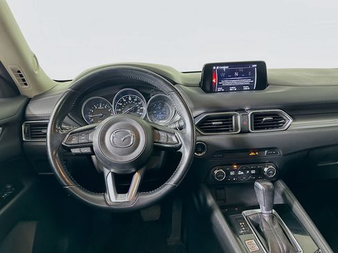Used 2017 MAZDA CX-5 Touring image 17