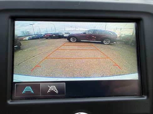 Used 2018 Chevrolet Malibu LS image 24