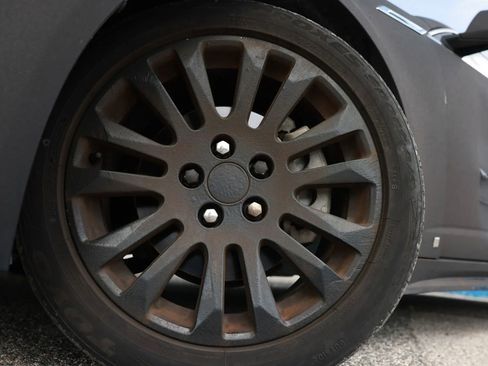 Used 2011 Cadillac CTS Coupe RWD image 30