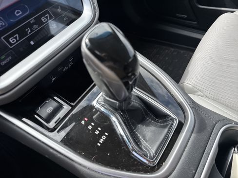 Used 2022 Subaru Legacy Limited XT AWD/4WD image 24