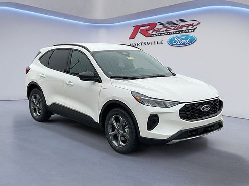 New 2026 Ford Escape ST-Line w/ Tech Pack #1 FWD image 28