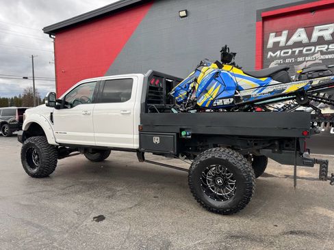 Used 2019 Ford F350 Lariat w/ Lariat Ultimate Package image 11