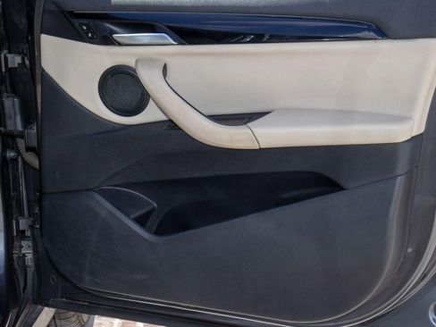 Used 2021 BMW X1 sDrive28i w/ Convenience Package image 18