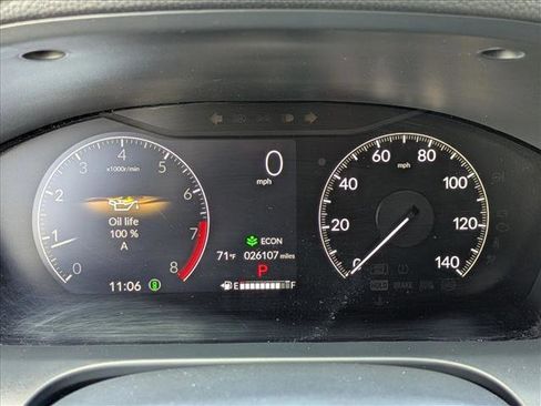 Used 2025 Honda HR-V LX image 11