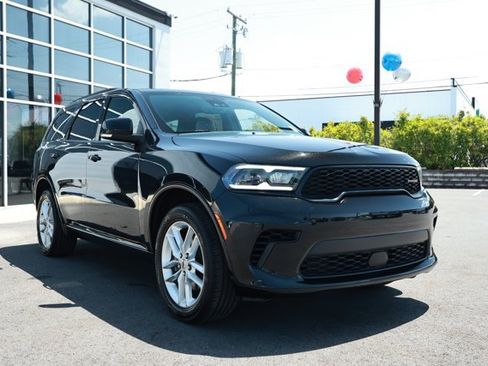 Certified 2024 Dodge Durango GT AWD/4WD image 3