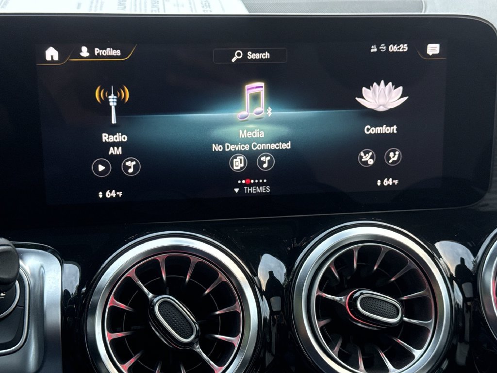 Used 2023 Mercedes-Benz GLB 250 4MATIC w/ AMG Line image 20