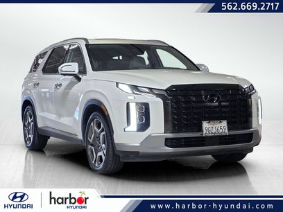 Used 2023 Hyundai Palisade Limited w/ Cargo Package