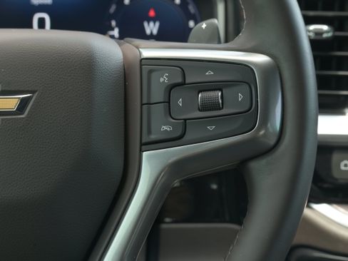 Used 2026 Chevrolet Silverado 1500 LTZ w/ LTZ Premium Package AWD/4WD image 19