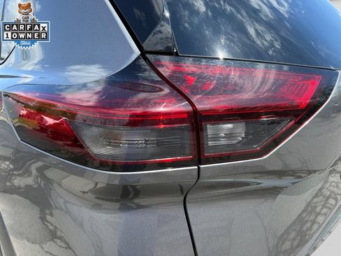 Certified 2026 Nissan Rogue SL AWD/4WD image 21