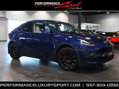 Used 2021 Tesla Model Y Long Range AWD/4WD image 1
