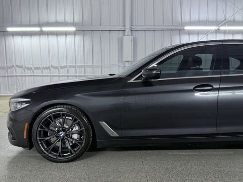 Used 2017 BMW 540i xDrive image 15