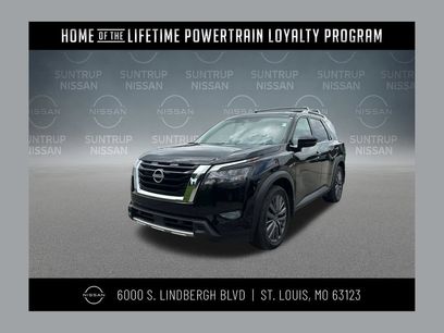 Used 2025 Nissan Pathfinder SL w/ SL Premium Package