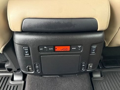 Used 2019 Nissan Armada Platinum w/ Captain's Chairs Package image 27