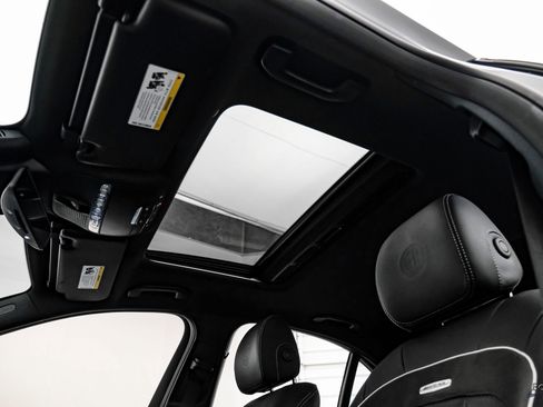 Used 2018 Mercedes-Benz E 63 AMG S image 40