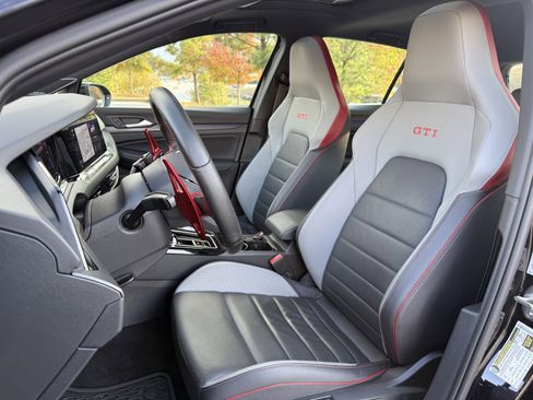 Used 2024 Volkswagen GTI SE w/ SE Leather Seats Package image 34