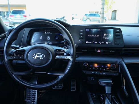 Used 2025 Hyundai Elantra Sport w/ Cargo Package image 21