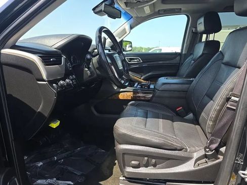 Used 2016 GMC Yukon XL Denali AWD/4WD image 3
