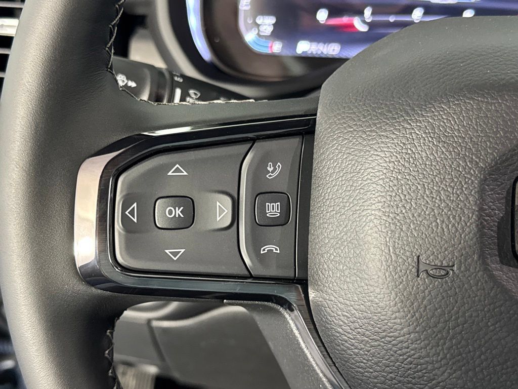 New 2027 RAM 2500 Limited AWD/4WD image 15