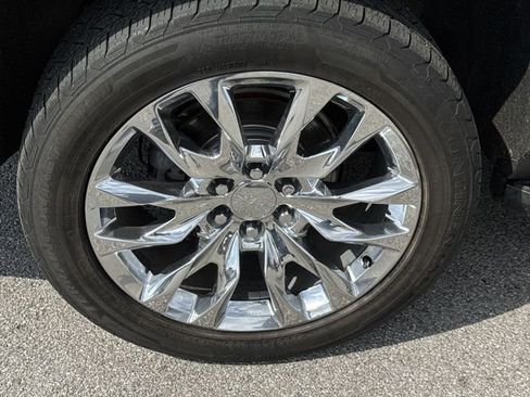 Used 2022 GMC Yukon SLT image 33