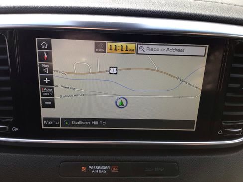 Used 2020 Kia Sportage EX w/ EX Technology Package image 23