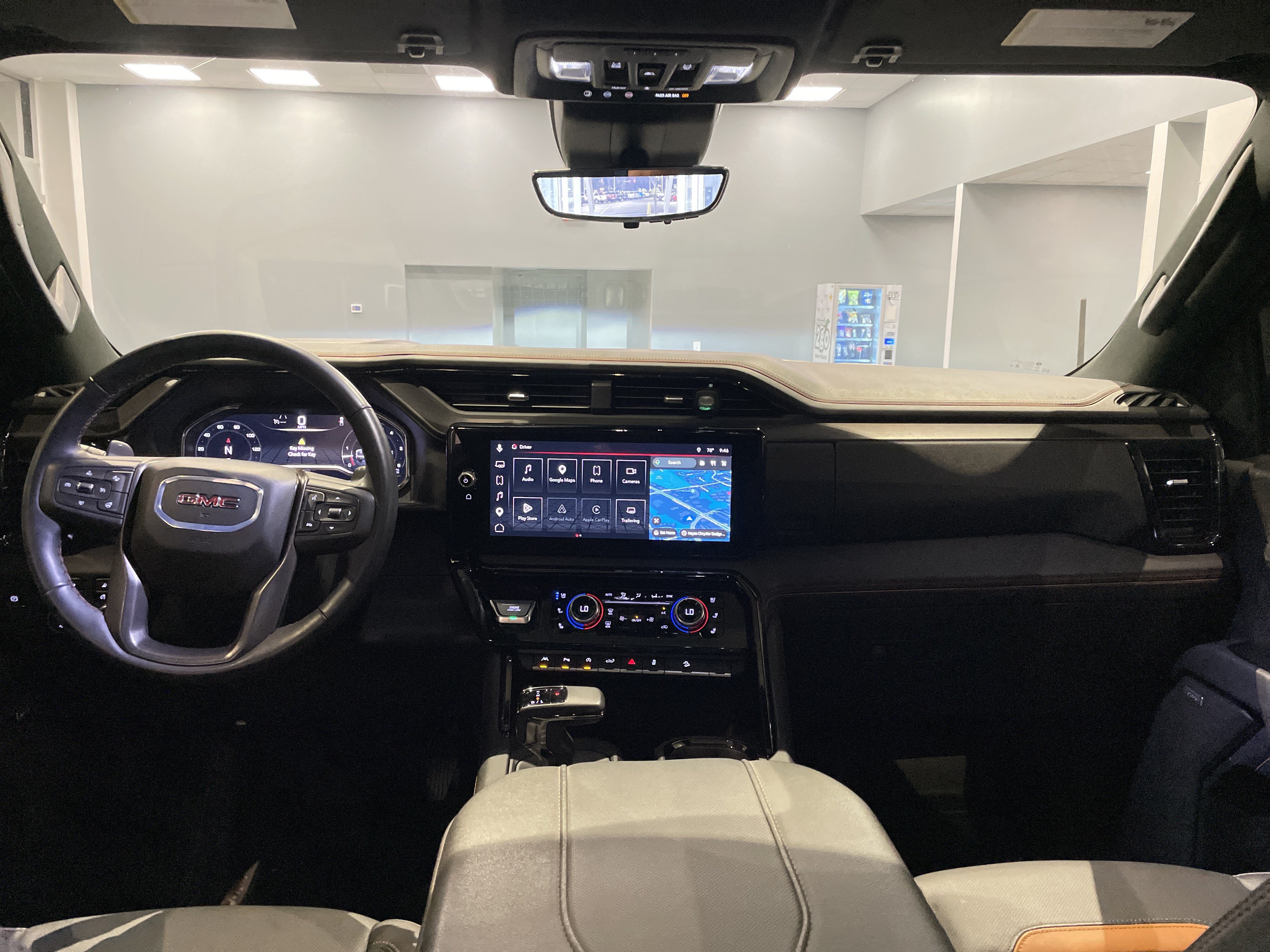 Used 2025 GMC Sierra 1500 AT4 w/ AT4 Premium Package AWD/4WD image 36