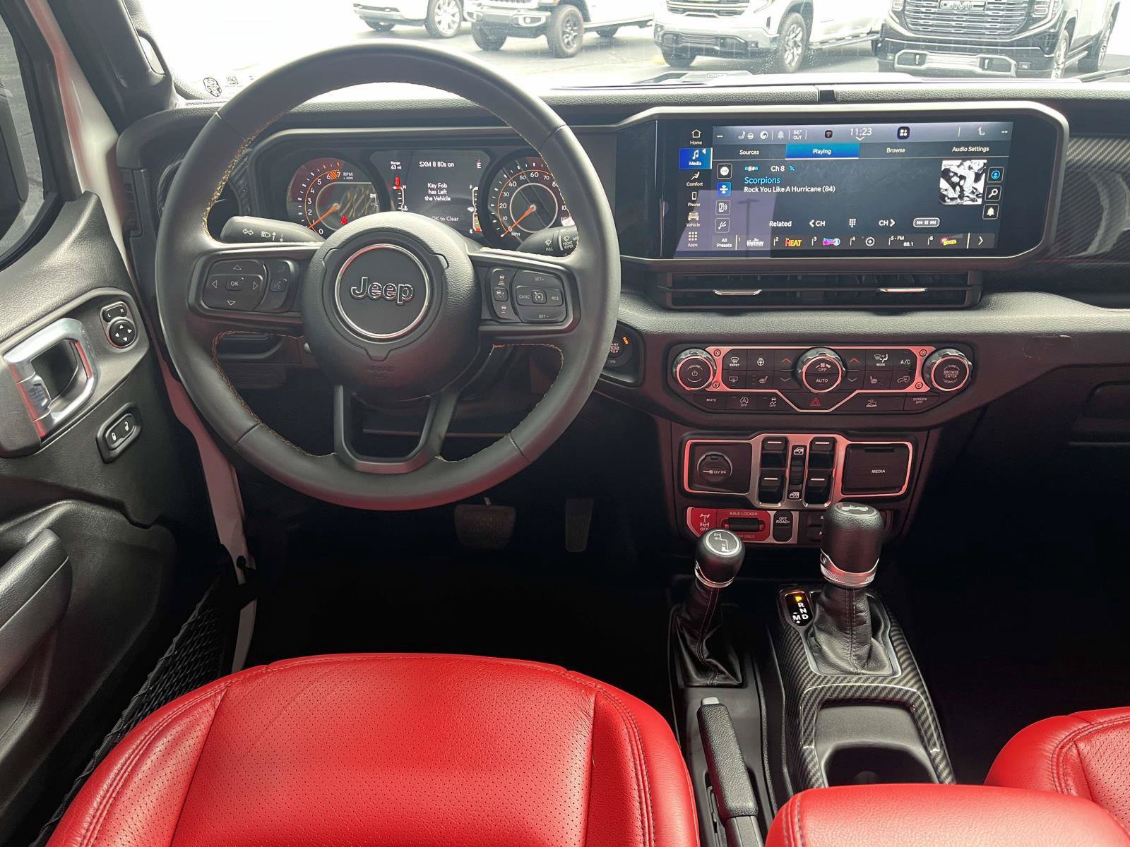 Used 2024 Jeep Wrangler Unlimited Sport AWD/4WD image 12