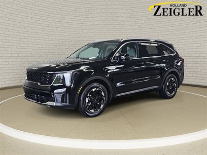 New 2025 Kia Sorento S w/ Panoramic Sunroof Package