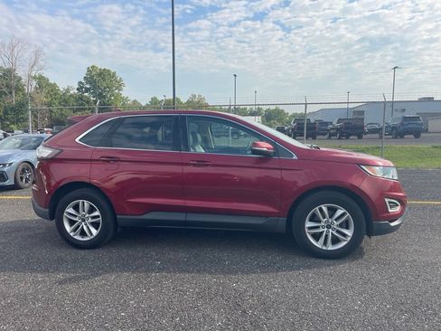 Used 2017 Ford Edge SEL w/ Equipment Group 201A FWD image 6