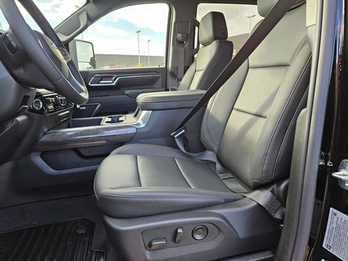 New 2026 Chevrolet Silverado 3500 LTZ w/ LTZ Plus Package image 12