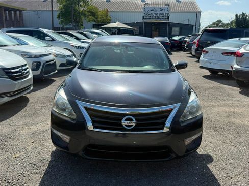 Used 2015 Nissan Altima 2.5 S w/ Special Edition Package FWD image 3