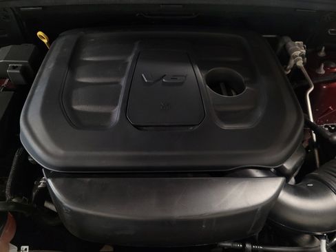 Used 2021 Jeep Grand Cherokee Laredo RWD image 30
