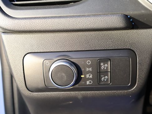 Used 2022 Ford Escape S image 40