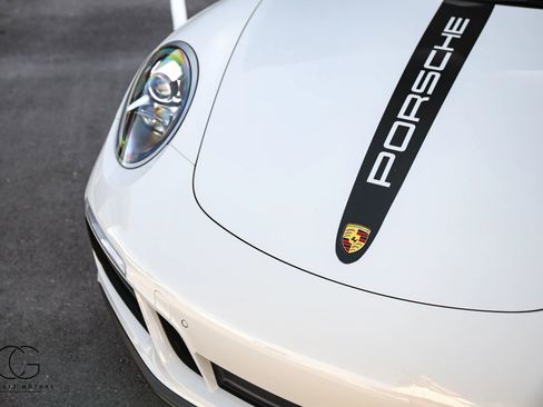 Used 2019 Porsche 911 Targa 4 GTS AWD/4WD image 24