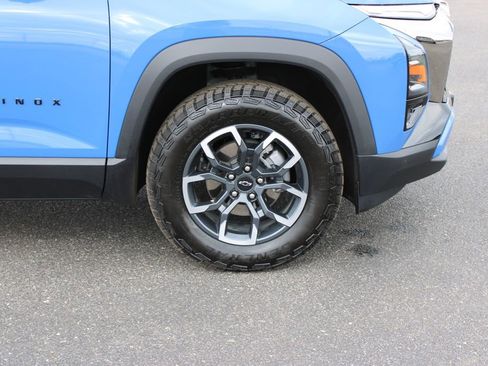 Used 2025 Chevrolet Equinox ACTIV w/ Safety and Technology Package image 12