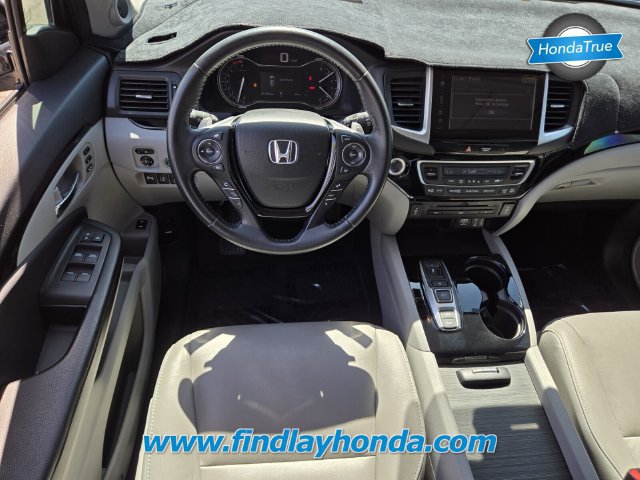 Certified 2017 Honda Pilot Touring image 19