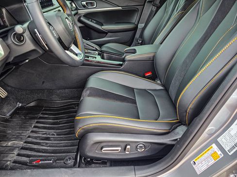 Used 2026 Acura Integra A-Spec w/ Technology Package FWD image 13