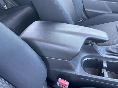 Certified 2021 Subaru Crosstrek 2.0i AWD/4WD image 28