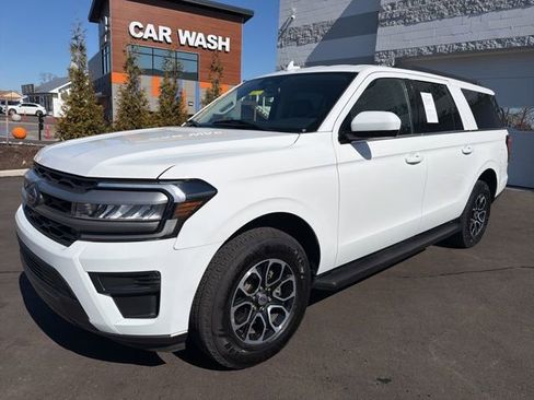 Certified 2024 Ford Expedition Max XLT image 2
