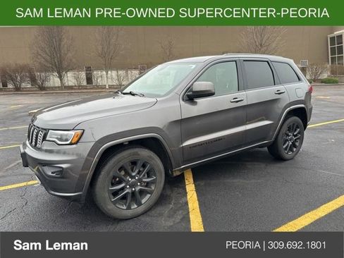 Used 2020 Jeep Grand Cherokee Altitude image 1