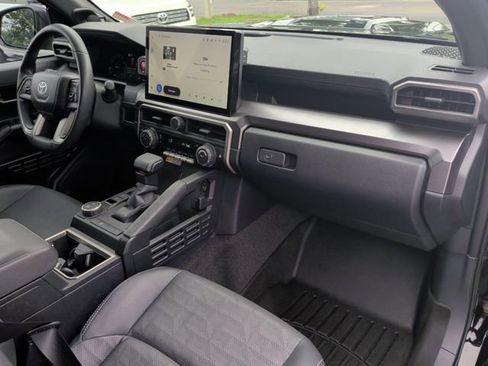 Used 2025 Toyota 4Runner TRD Sport Premium RWD image 18