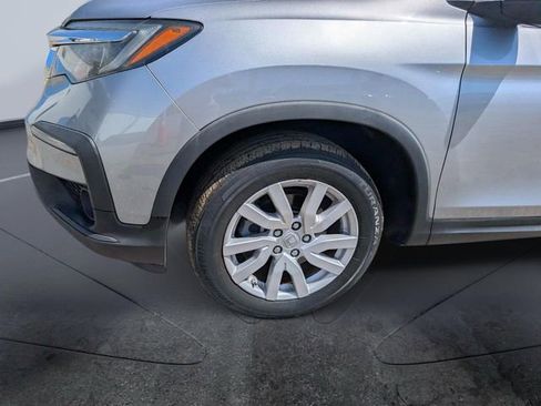 Used 2020 Honda Pilot LX image 2