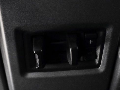 Used 2019 Ford F250 XL w/ Power Equipment Group image 33