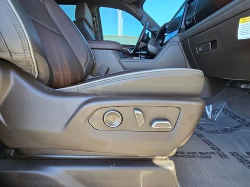 Used 2024 GMC Sierra 1500 Denali w/ Denali Reserve Package image 19