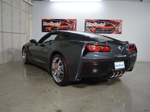 Used 2014 Chevrolet Corvette Stingray w/ 2LT Preferred Equipment Group image 5