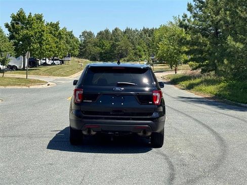 Used 2017 Ford Explorer 4WD Police Interceptor image 5