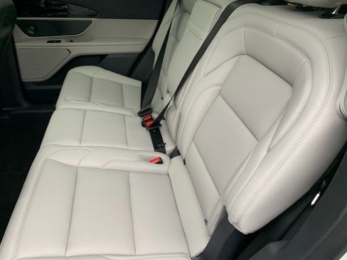 New 2026 Lincoln Nautilus Premier w/ Equipment Group 102A AWD/4WD image 23
