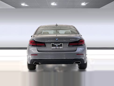 Certified 2023 BMW 530i w/ Premium Package RWD image 10
